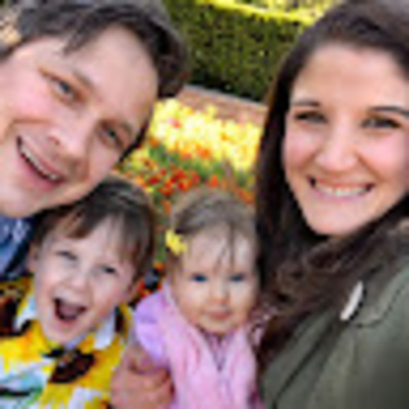 Meet your Posher, Mandy - Picture 1 of 1